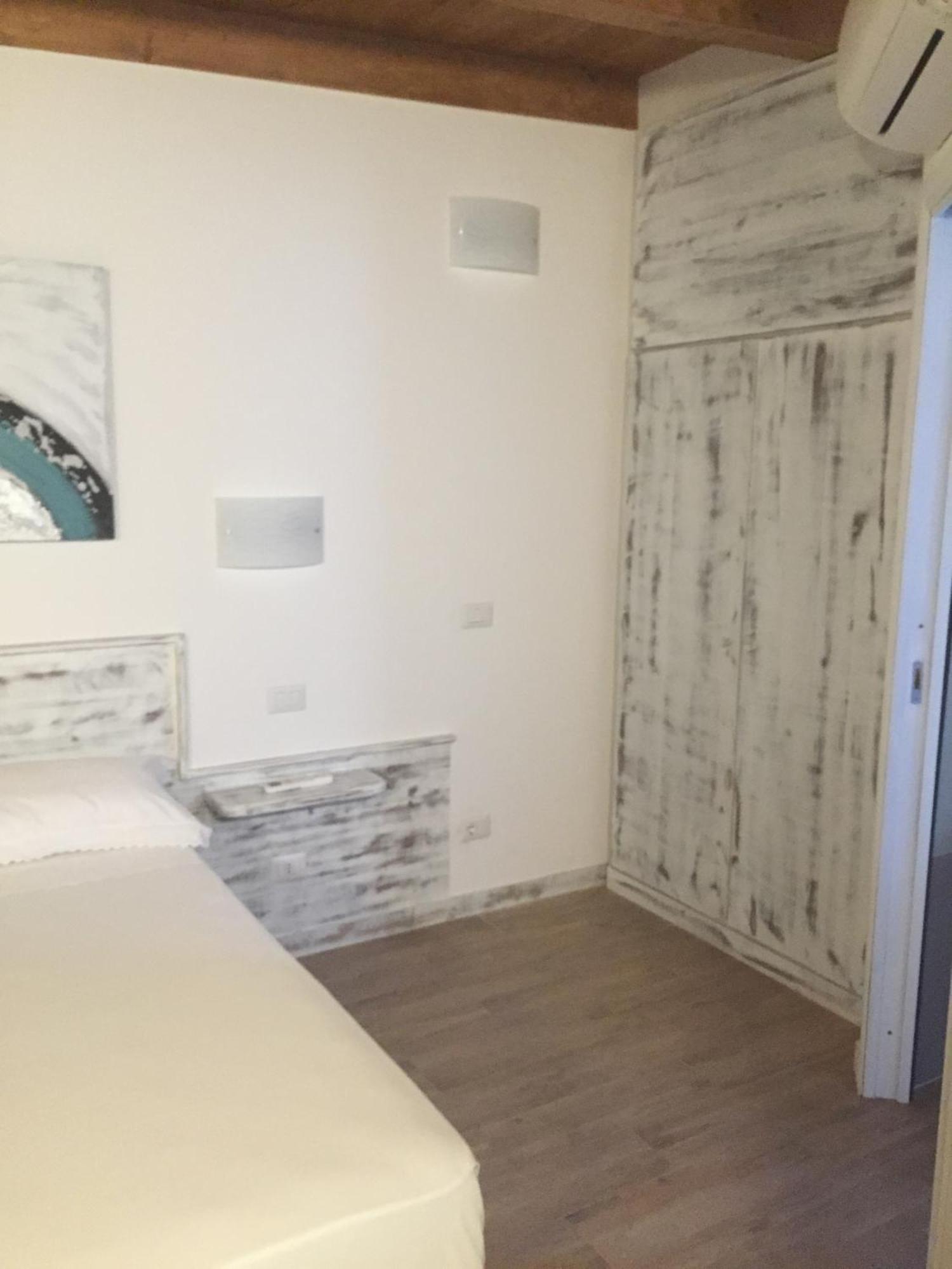 Aquila Di Mare Villa Фиумичино Екстериор снимка