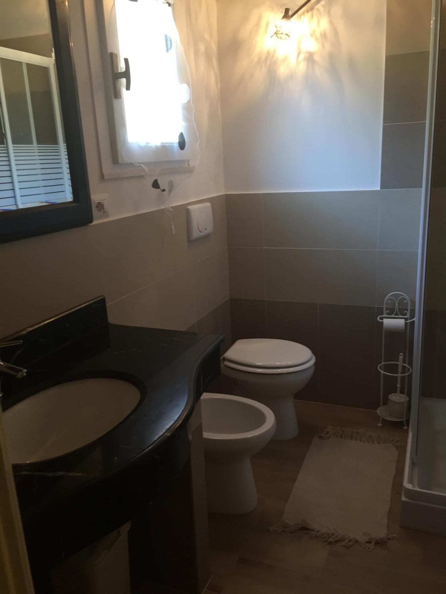 Aquila Di Mare Villa Фиумичино Екстериор снимка
