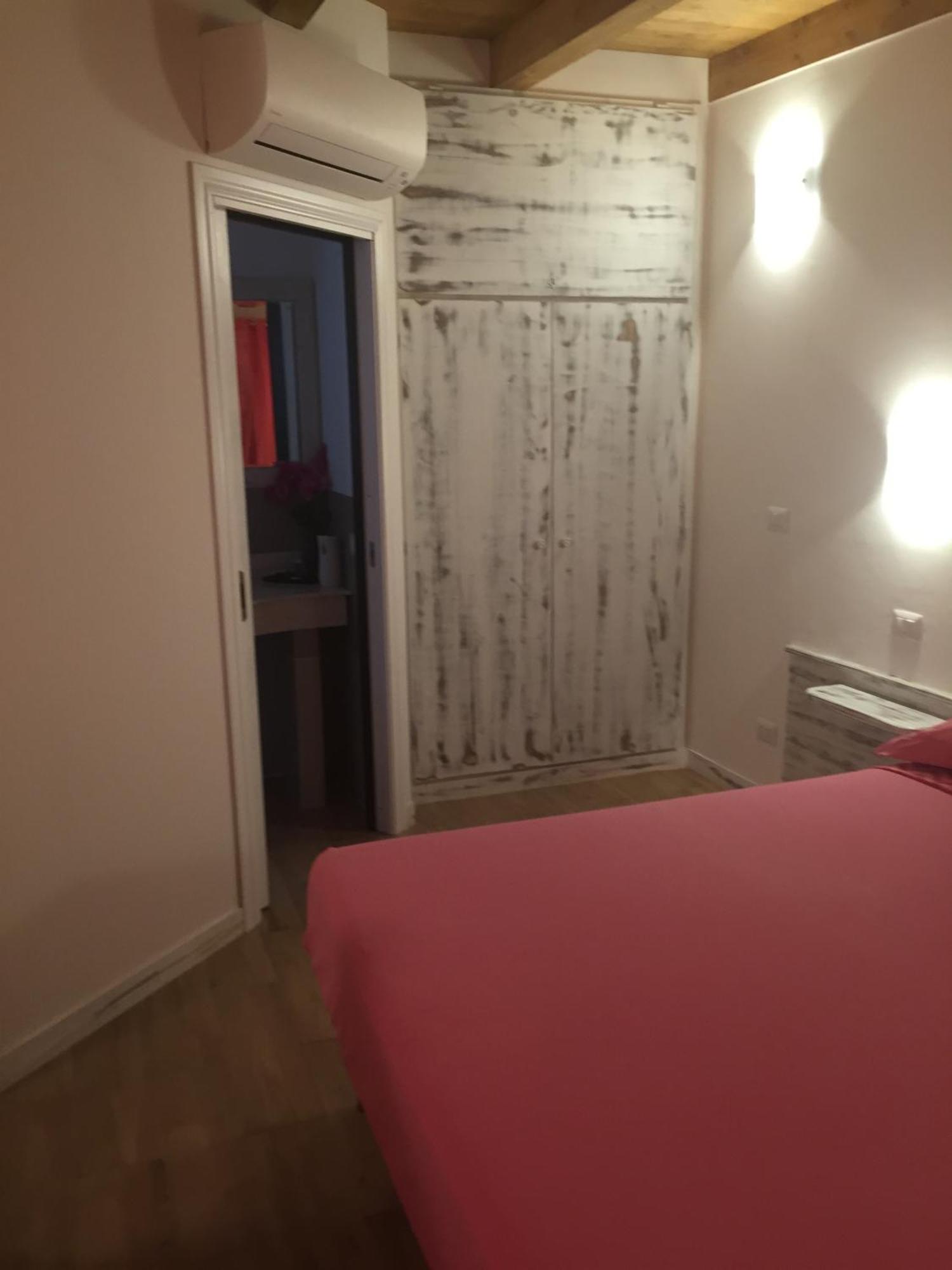 Aquila Di Mare Villa Фиумичино Екстериор снимка