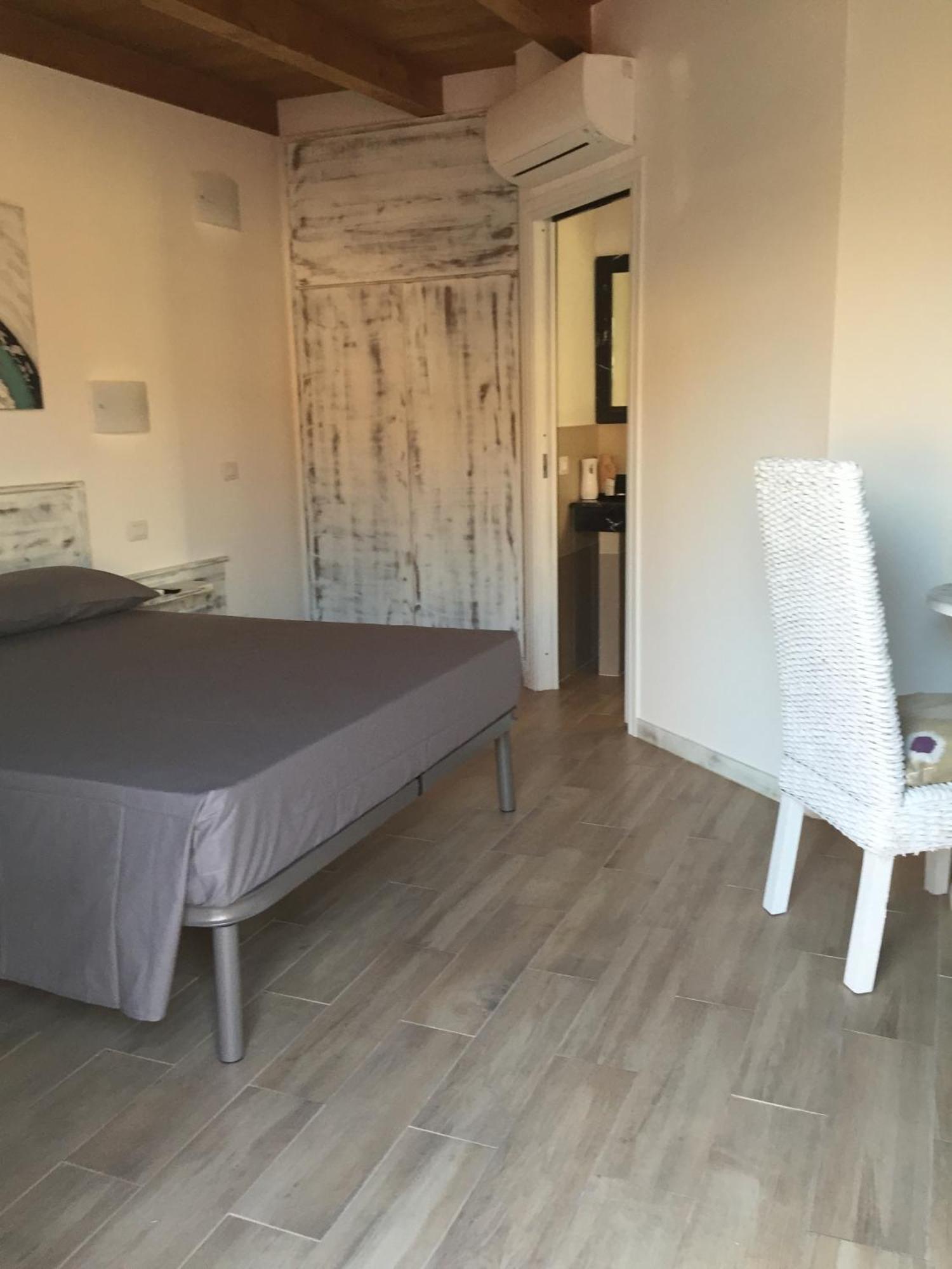 Aquila Di Mare Villa Фиумичино Екстериор снимка